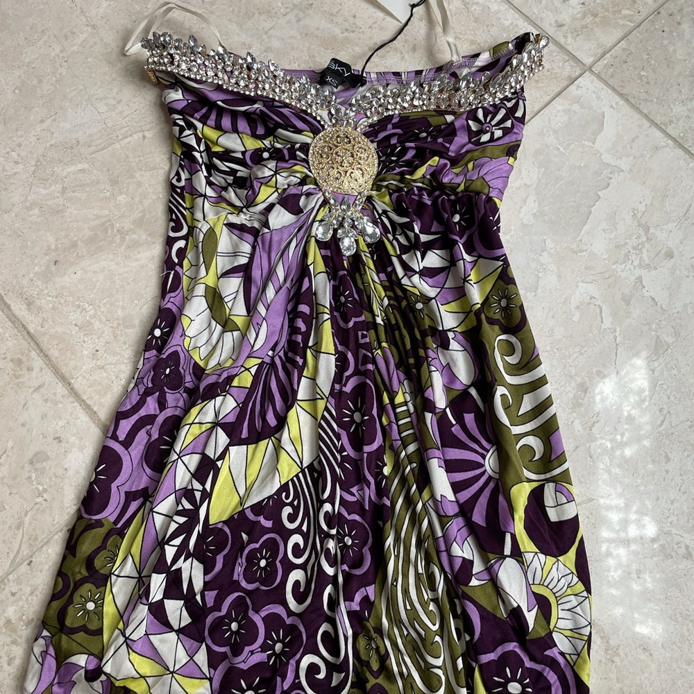100% Silk with rhinestone XS SKY top